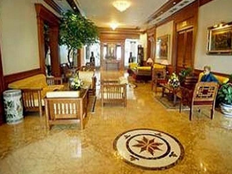 Sahira Butik Hotel Богор Экстерьер фото